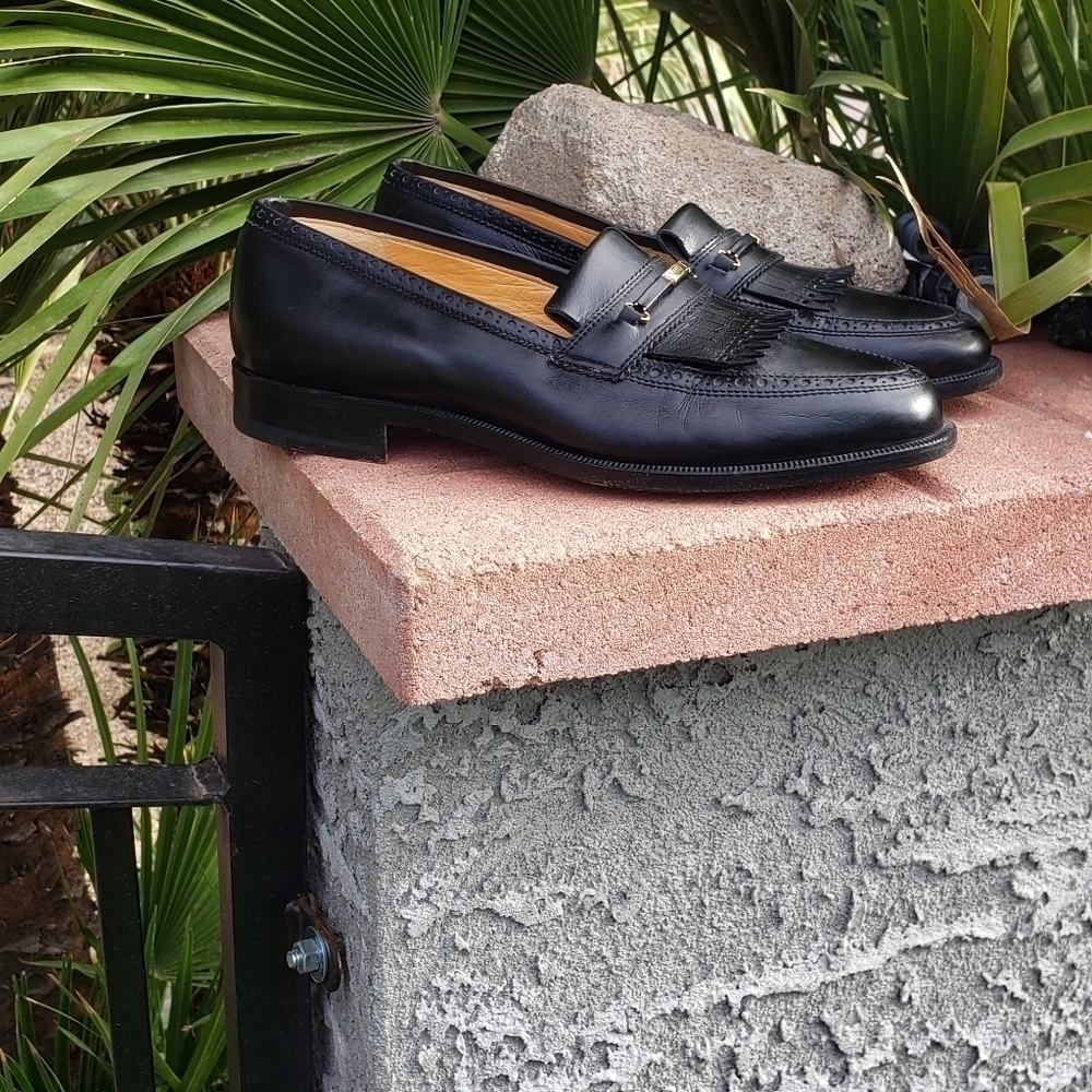 RARE VINTAGE GUCCI 🇮🇹 LOAFERS - Picture 7 of 14
